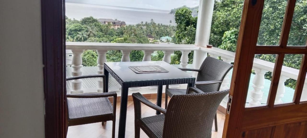 Tandif Villa Sea View Takamaka Ngoại thất bức ảnh